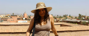 Laurie Amiot, femme entrepreneur, créatrice et formatrice en communication web, en voyage au Maroc